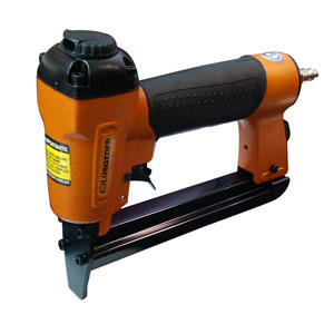 Lusqtoff Engrampadora Tapicera 6 A 16mm Neumatica Para Grampas De 12,3 Mm