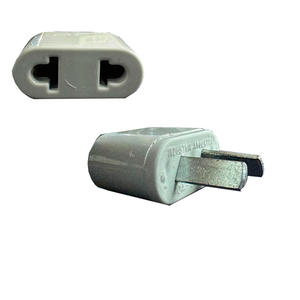 Mig Ficha Adaptadora  220/110-europeo  P- Chata Blanca